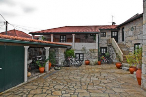 Casas do Cavaleiro Eira, Soajo
